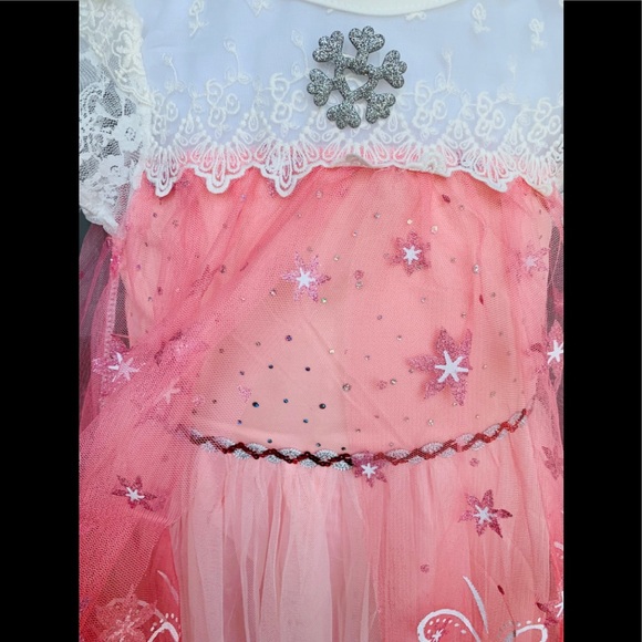 Girl’s pretty pink floral dress - Picture 2 of 4